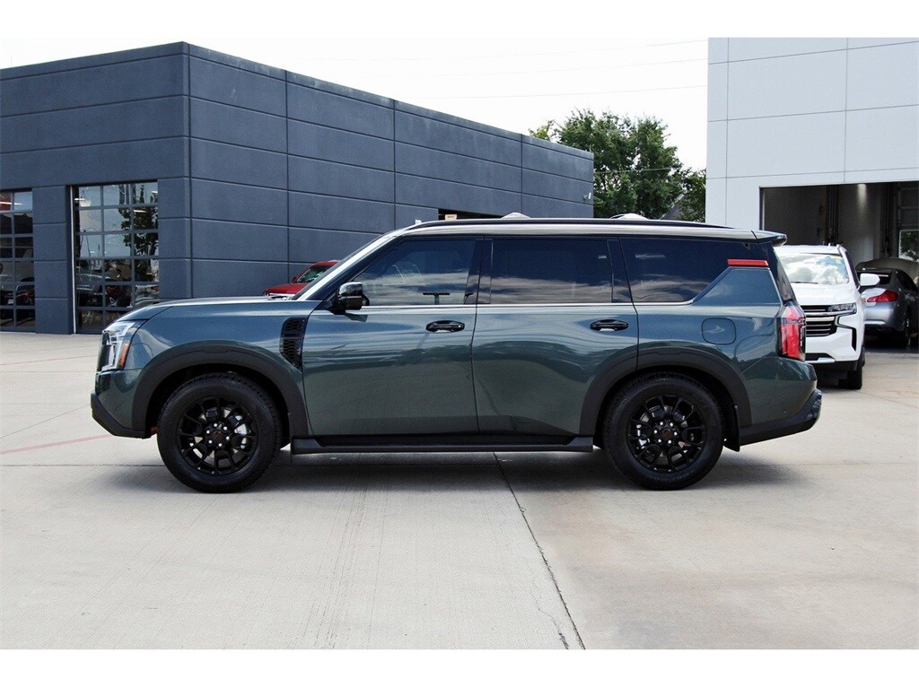 2026 Nissan Armada photo 2