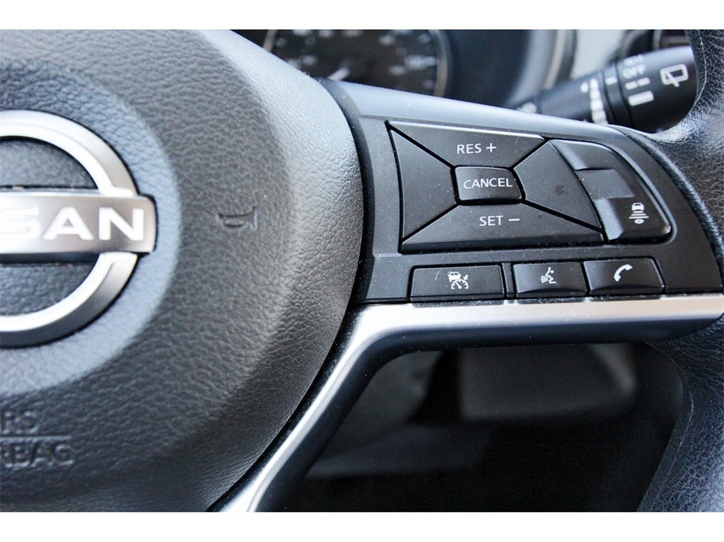 2023 Nissan Kicks SV photo 11