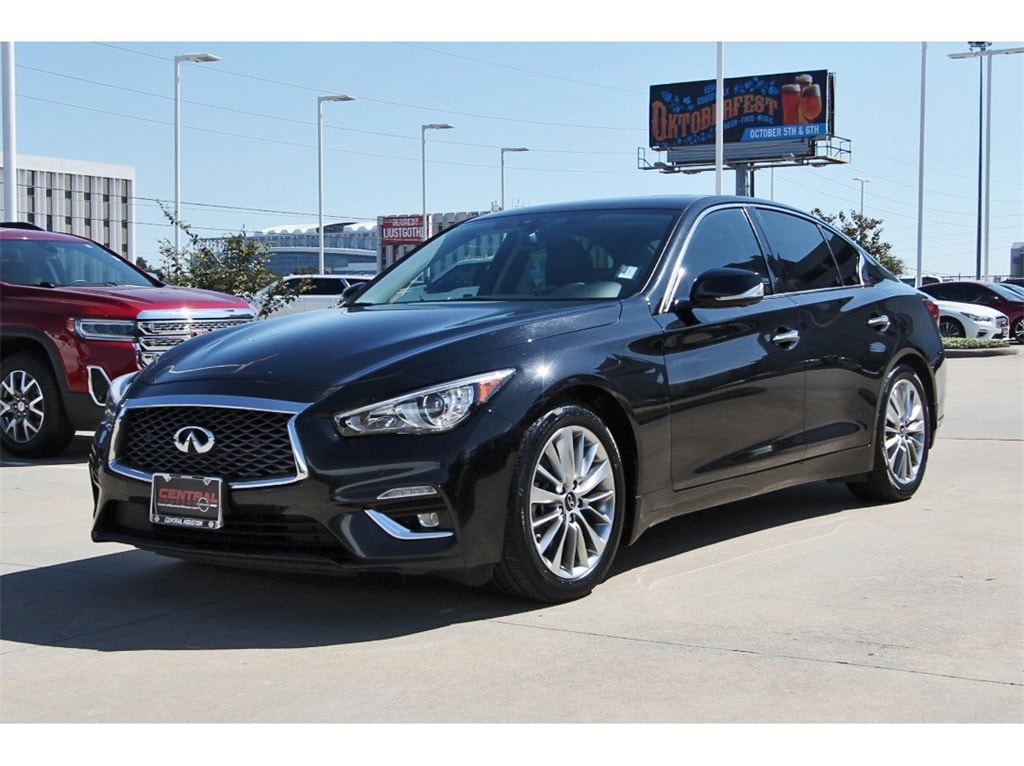 Used 2022 INFINITI Q50 LUXE with VIN JN1EV7BP3NM311953 for sale in Houston, TX