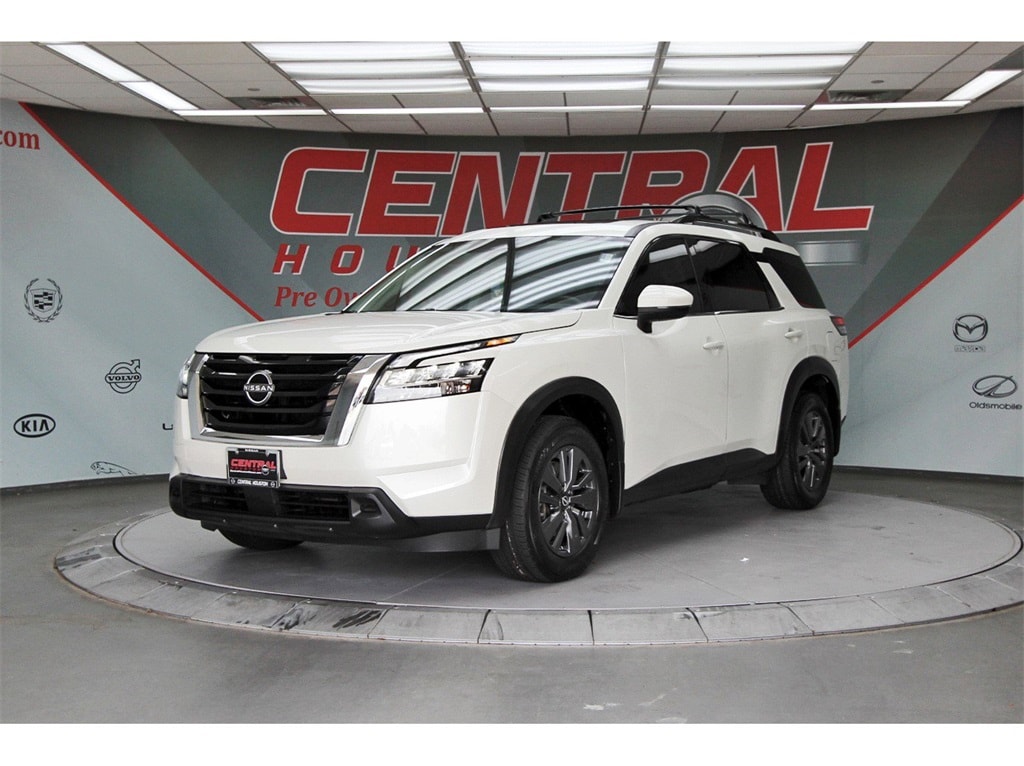 Used 2022 Nissan Pathfinder SV with VIN 5N1DR3BBXNC237894 for sale in Houston, TX