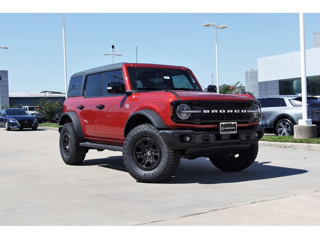 2023 Ford Bronco Wildtrak 4x4's photo