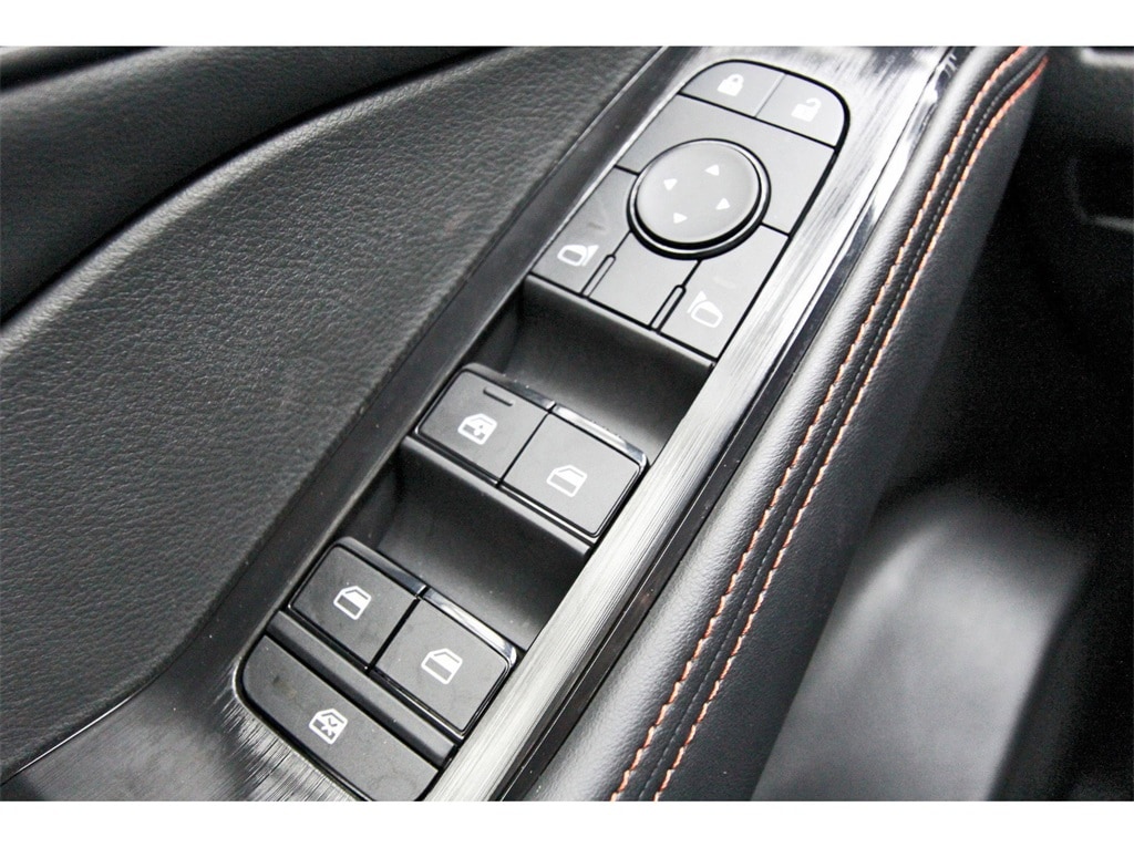 2026 Nissan Rogue SV photo 13