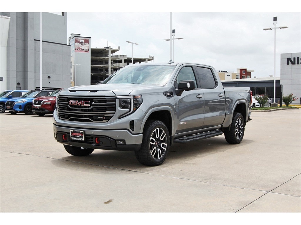Used 2024 GMC Sierra 1500 AT4 with VIN 3GTUUEE81RG307932 for sale in Houston, TX