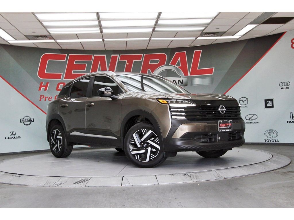 2026 Nissan KICKS