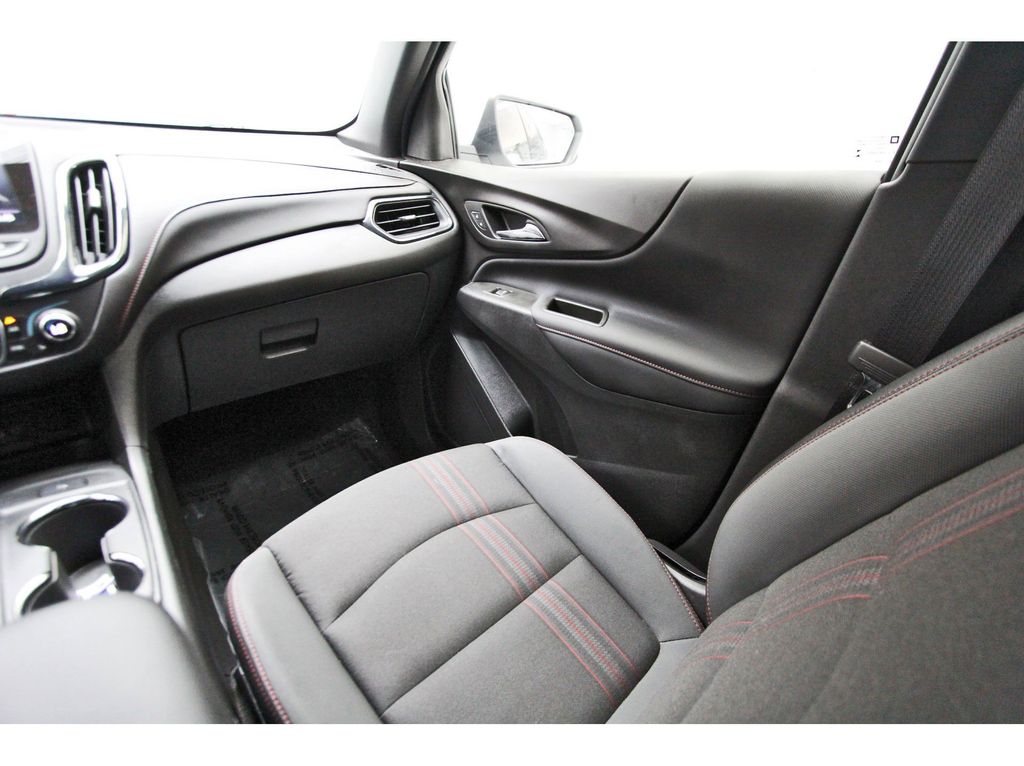 2024 Chevrolet Equinox RS - Photo 8