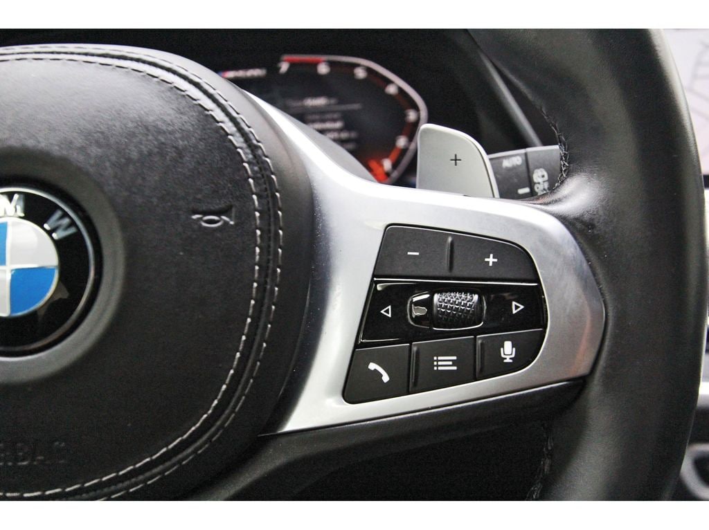 2022 BMW X5 M50i - Photo 16