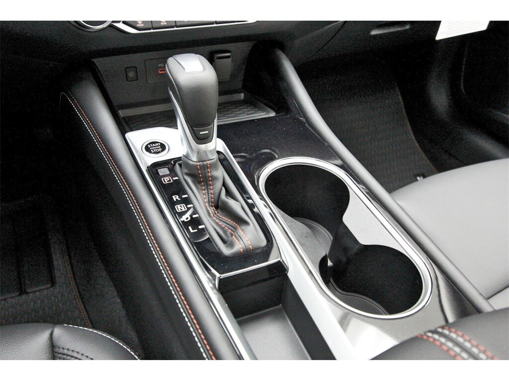 2025 Nissan Altima SR photo 21