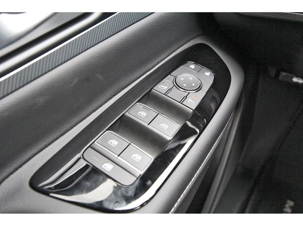 2025 Nissan Murano SL - Photo 15