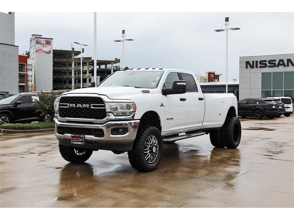 Used 2024 RAM Ram 3500 Pickup Big Horn with VIN 3C63RRHL9RG155717 for sale in Houston, TX