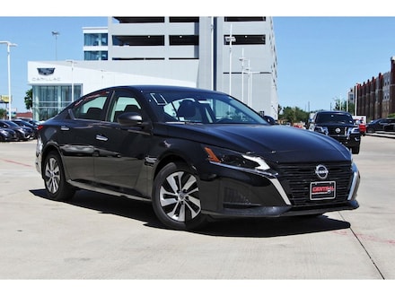 2025 Nissan Altima S Sedan