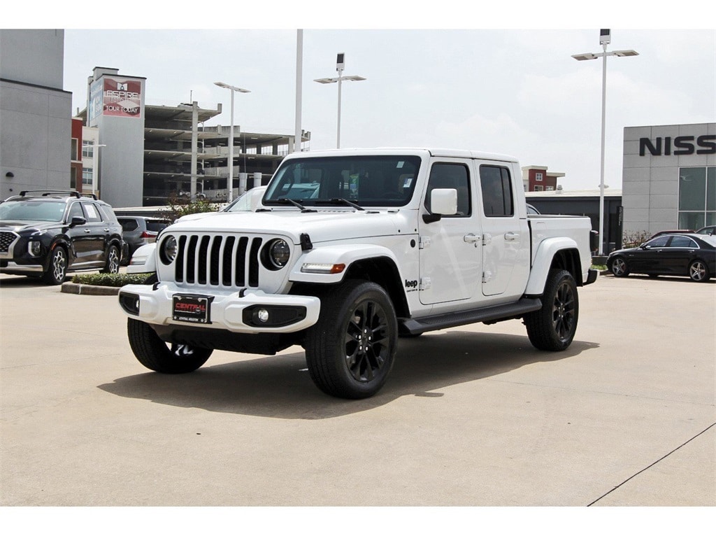 Used 2023 Jeep Gladiator High Altitude with VIN 1C6HJTFG2PL523719 for sale in Houston, TX