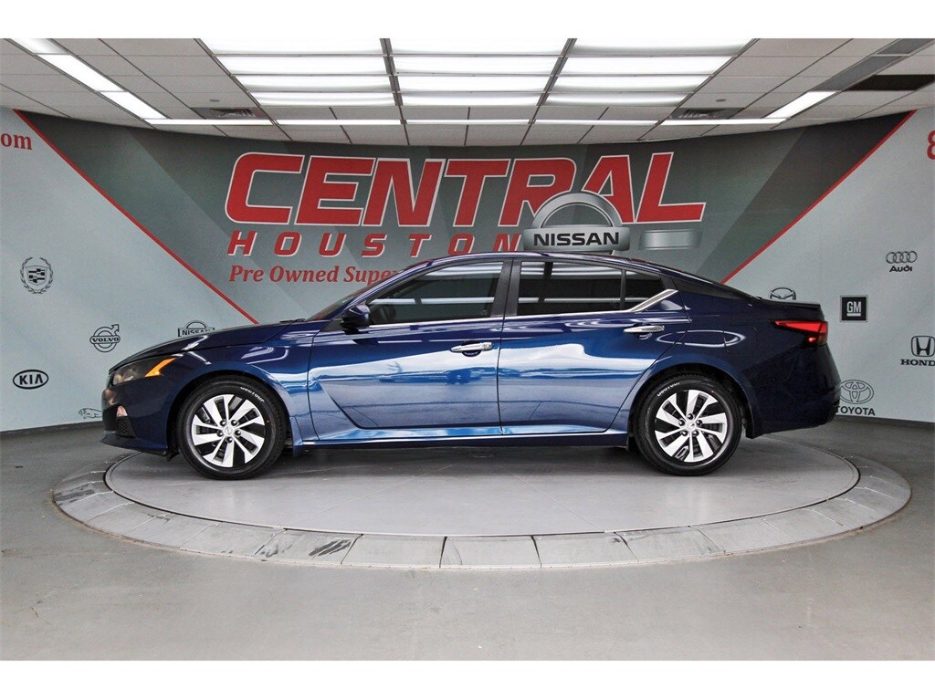 2022 Nissan Altima 2.5 S photo 3