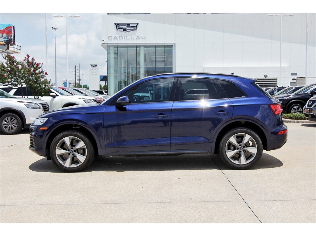 2020 Audi Q5 45 Premium photo 3