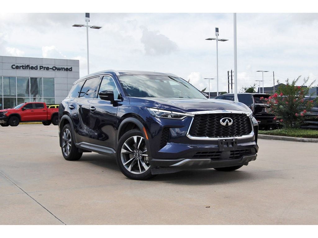2022 INFINITI QX60 LUXE's photo