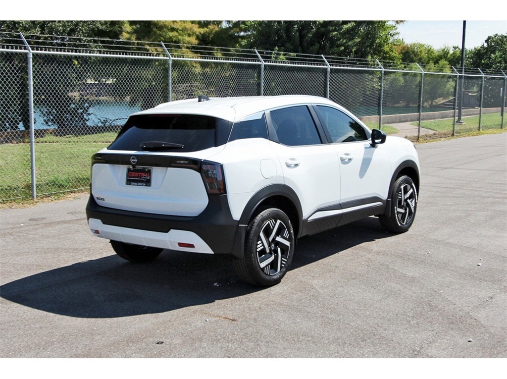 2026 Nissan Kicks SV photo 3