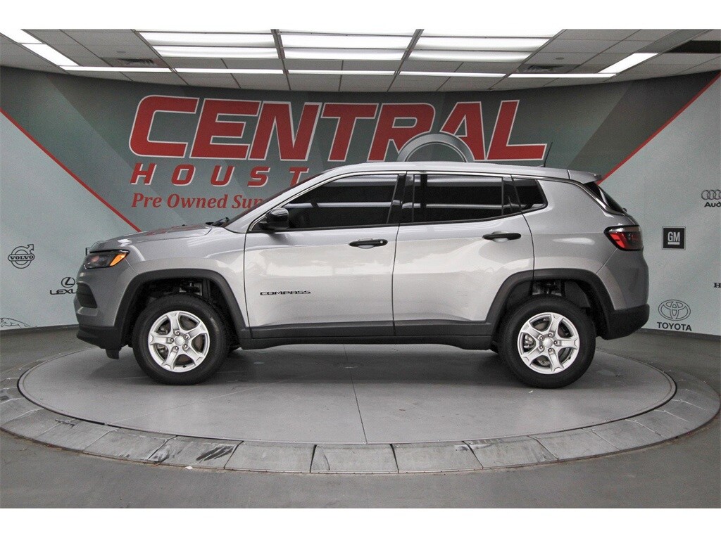 Used 2022 Jeep Compass Sport SUV