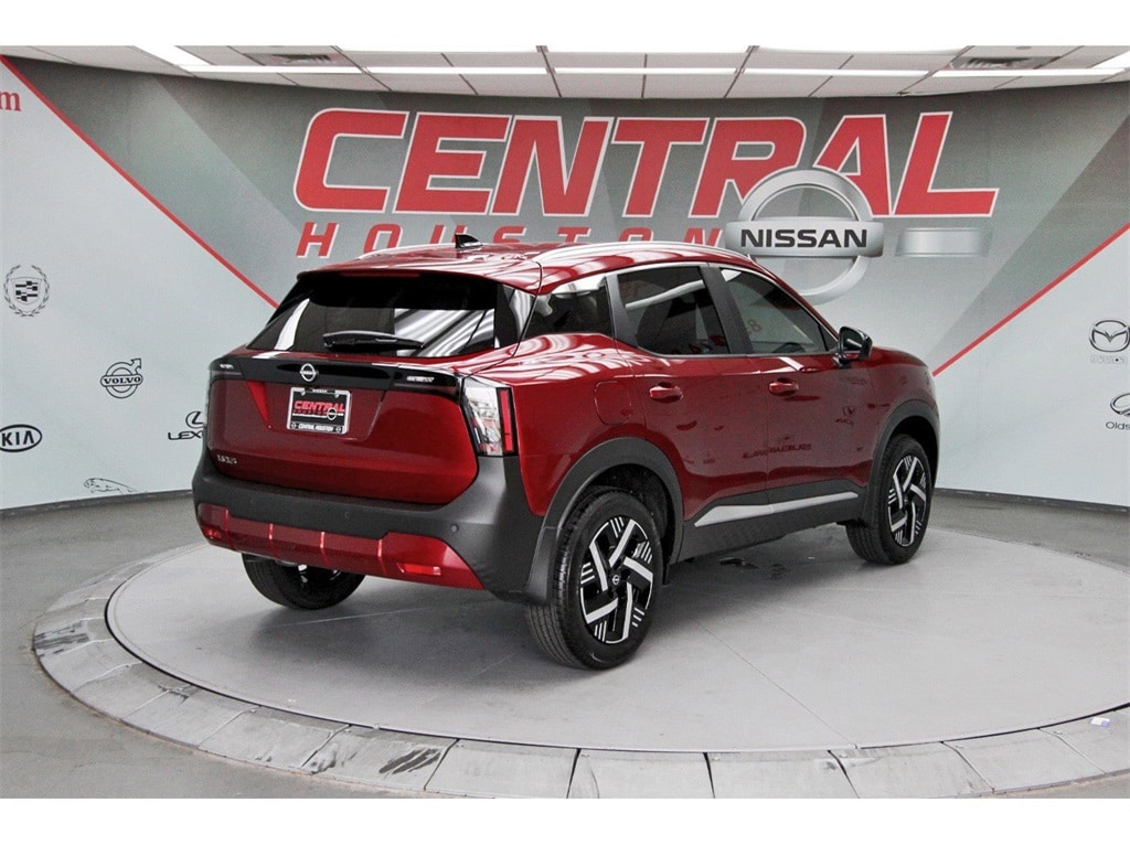 2026 Nissan Kicks SV photo 2