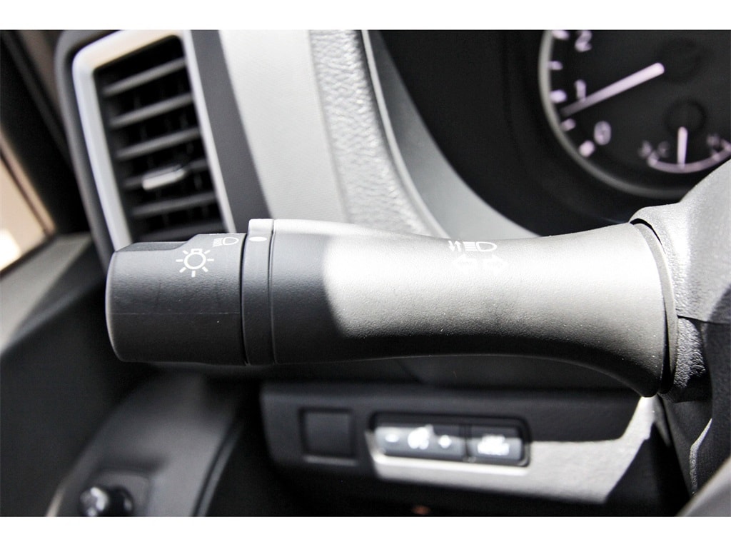 2024 Nissan Frontier SV - Photo 15