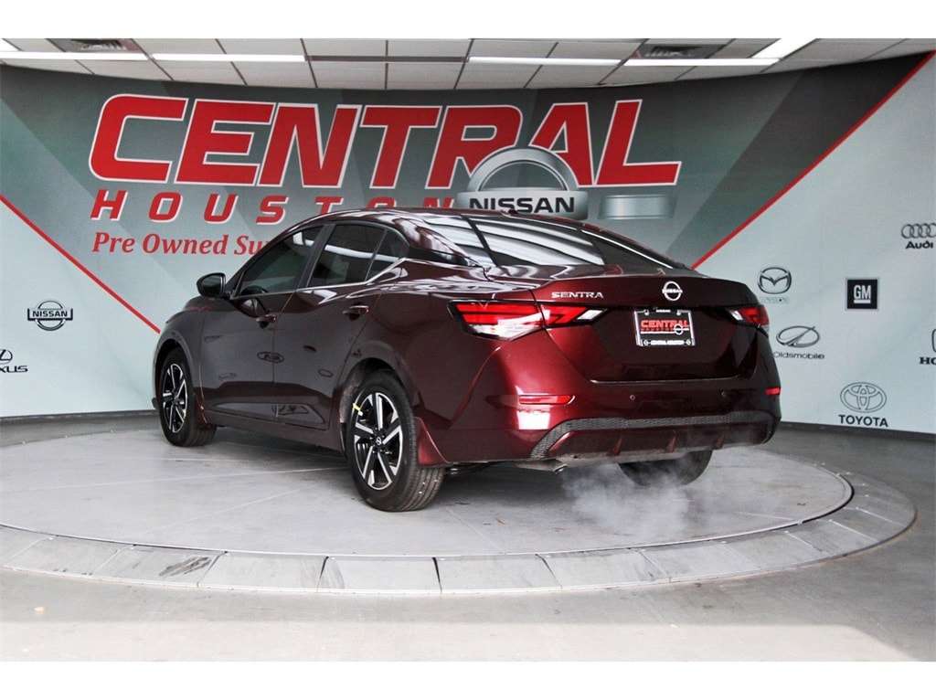 2025 Nissan Sentra SV photo 5