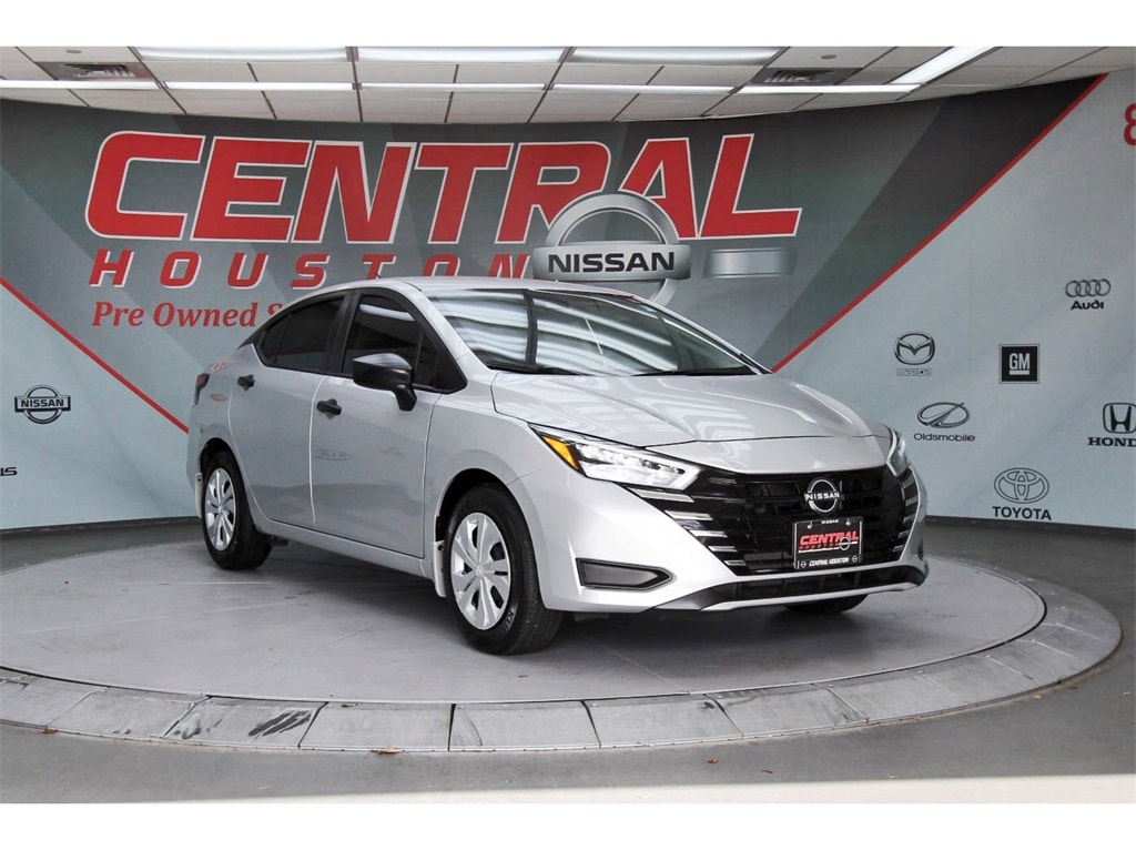 2025 Nissan Versa Sedan S