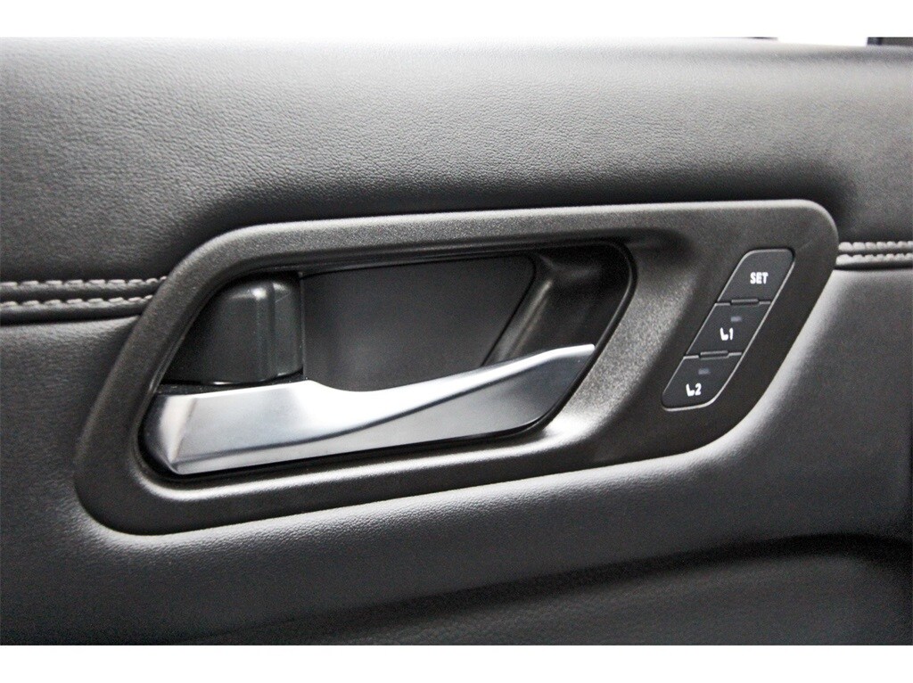 2024 Nissan Pathfinder Platinum - Photo 18