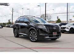 2026 Nissan Pathfinder Platinum SUV