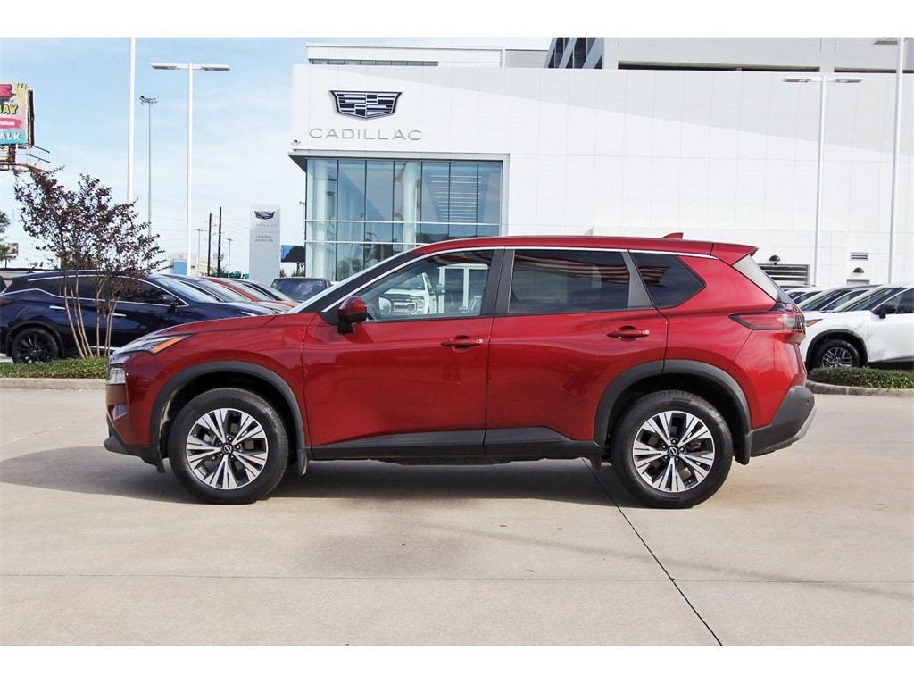 2023 Nissan Rogue SV photo 2