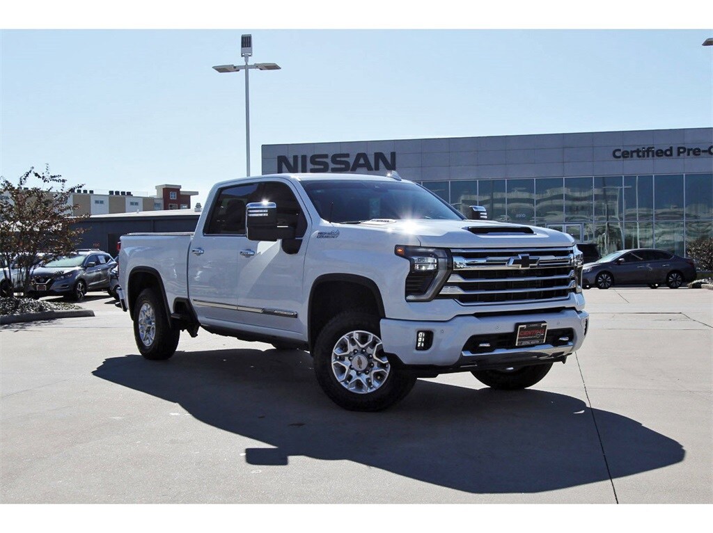 2024 Chevrolet Silverado 2500HD High Country's photo