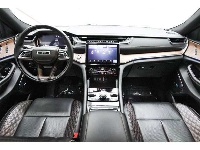 2024 Jeep Grand Cherokee Summit - Photo 8