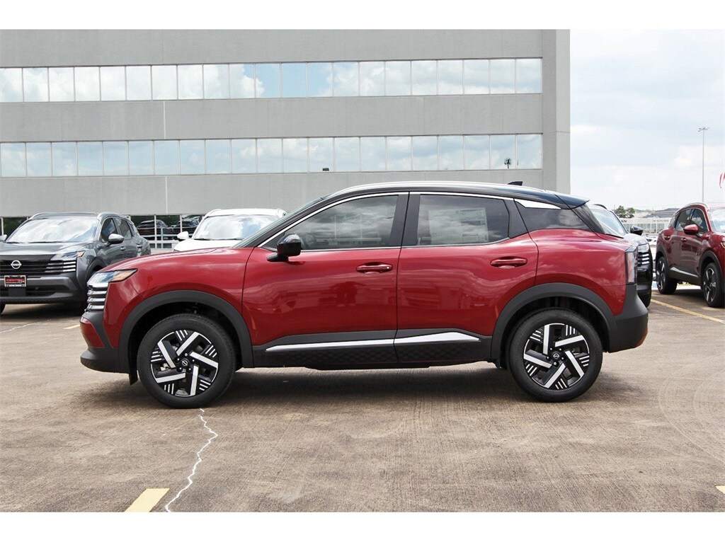 2025 Nissan Kicks SV photo 3