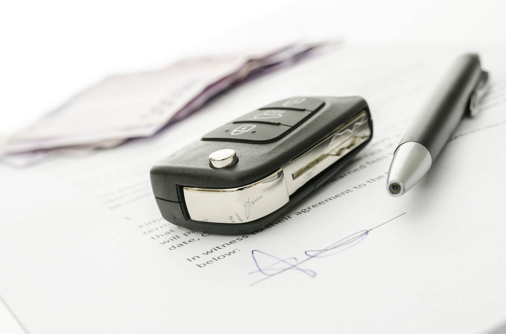 car keys on financing paperwork
