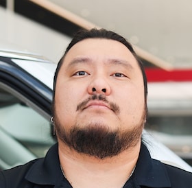 Staff member Tin Nguyen from ID_8af54d4ddcef