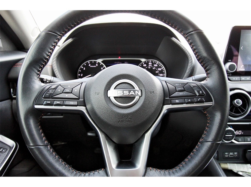 2024 Nissan Sentra SR photo 8