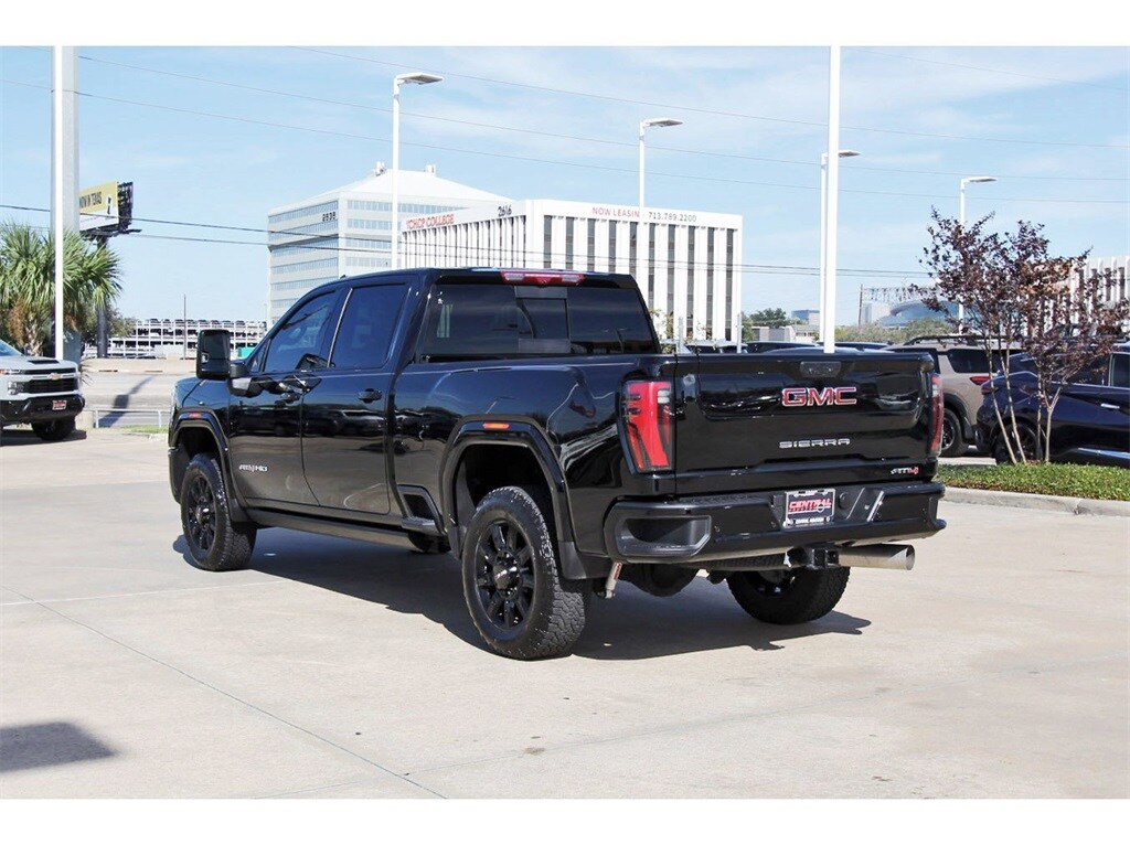 Used 2025 GMC Sierra 2500 HD AT4 Truck