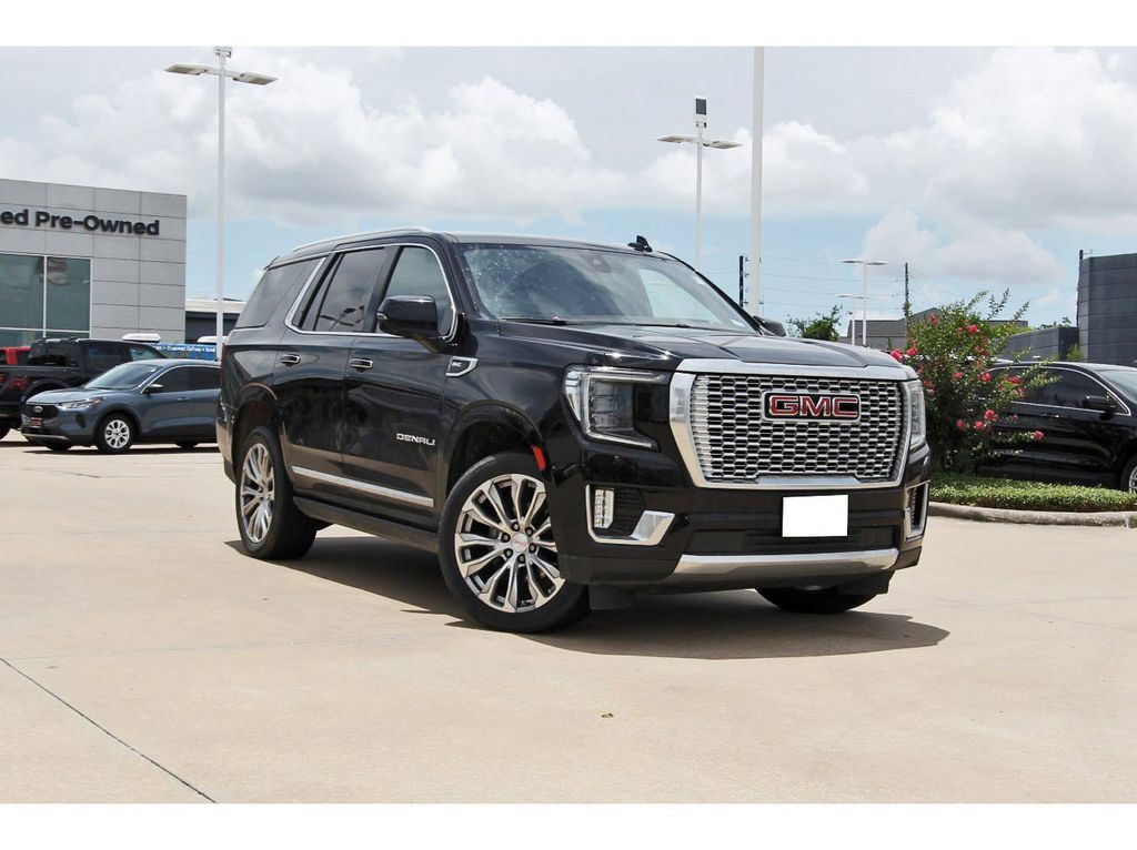 2022 GMC Yukon 4WD Denali's photo