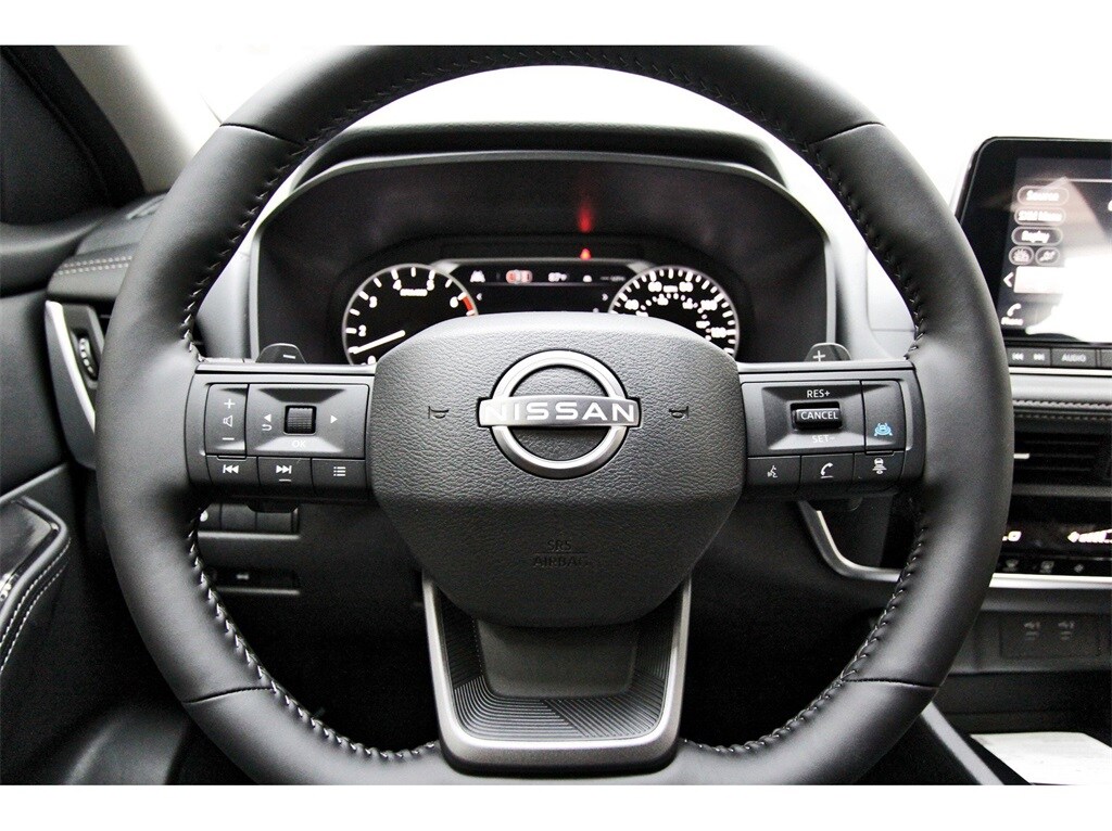 2026 Nissan Rogue SV photo 9