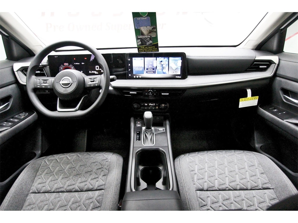 2026 Nissan Kicks SV photo 5
