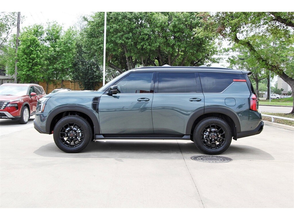 2025 Nissan Armada photo 3