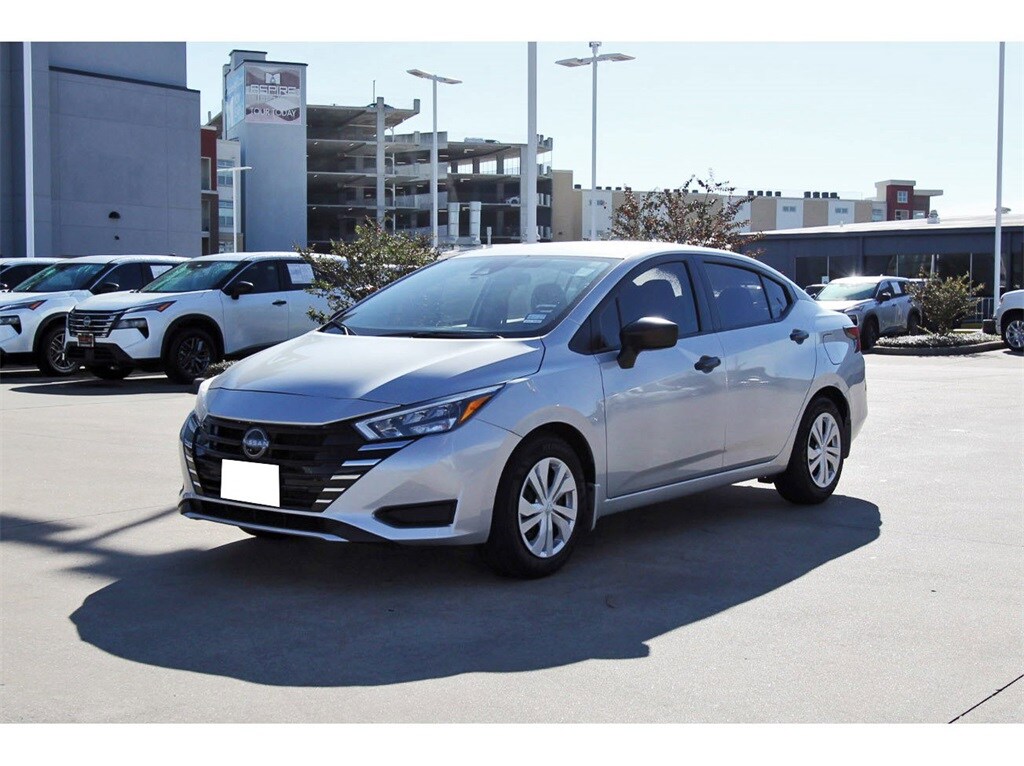 Used 2025 Nissan Versa 1.6 S Sedan