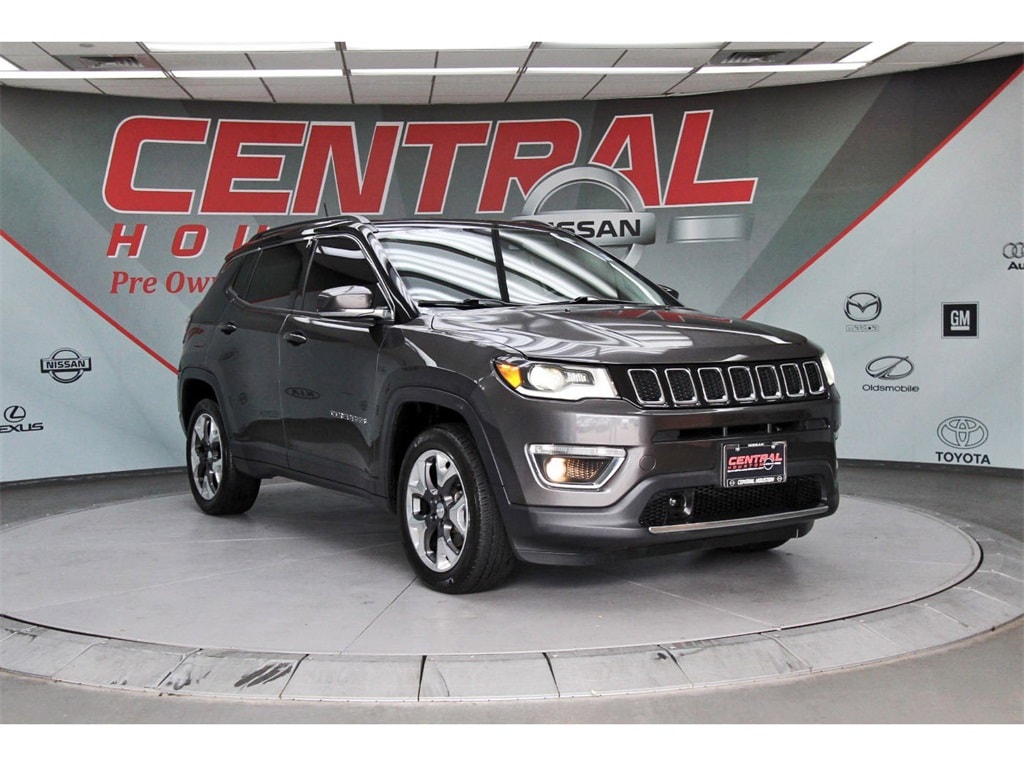 2018 Jeep Compass Limited's photo