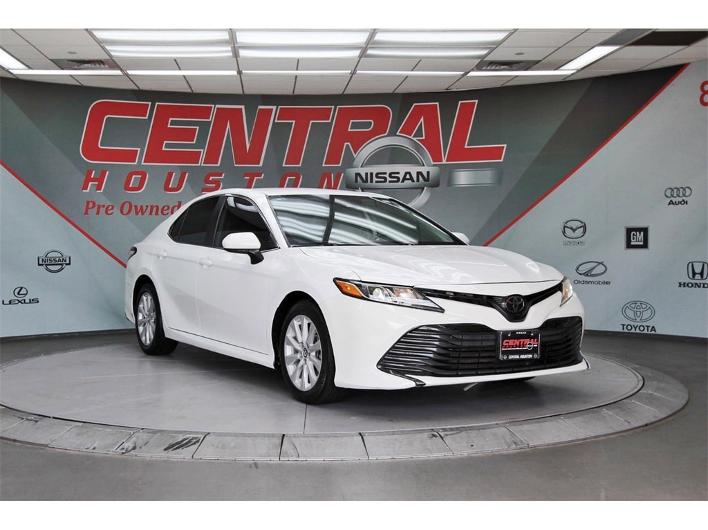 Used 2020 Toyota Camry LE Sedan