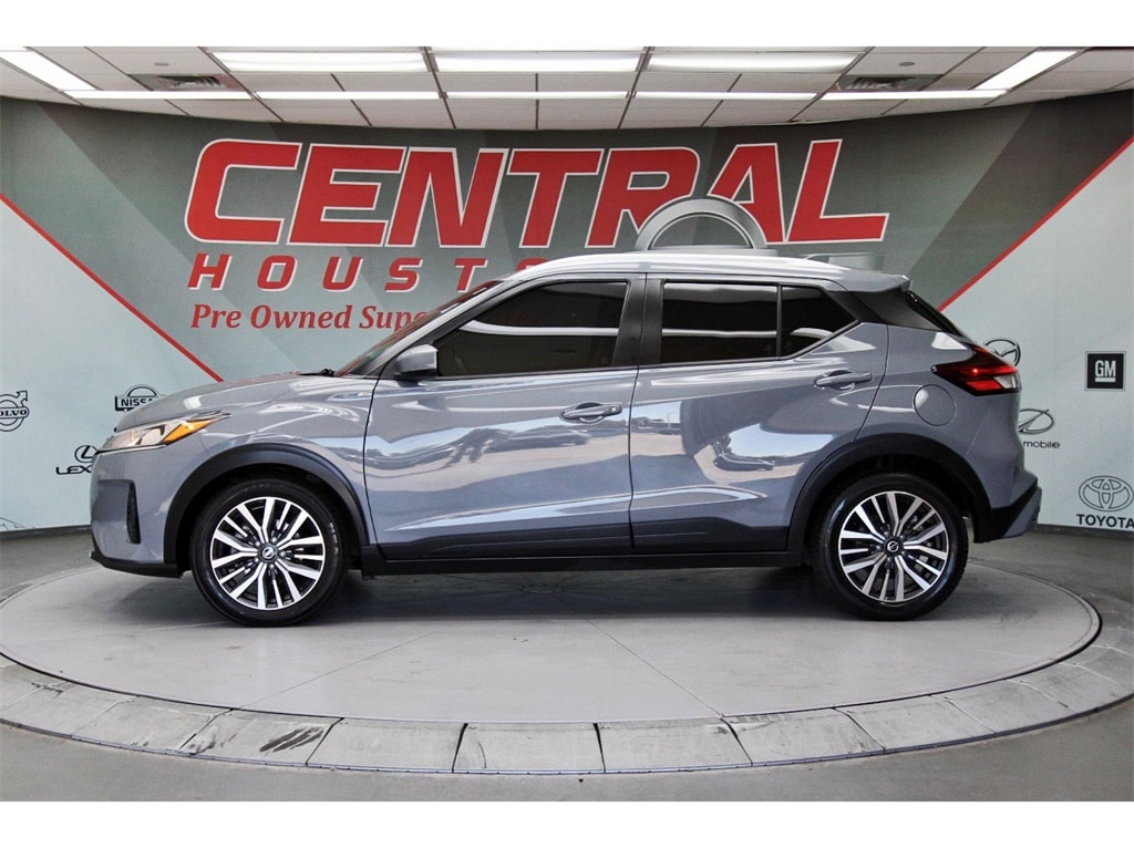 Used 2021 Nissan Kicks SV SUV
