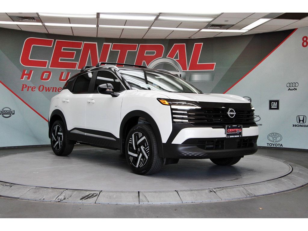 2026 Nissan Kicks 2.0 SV's photo
