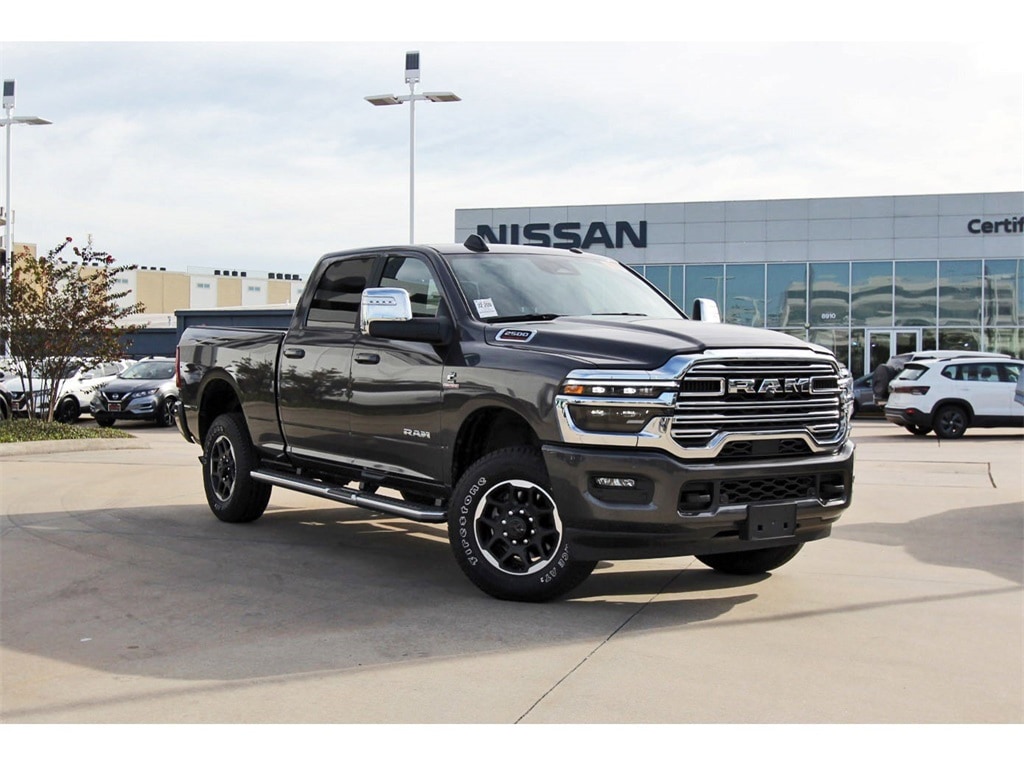 2025 RAM Ram 2500 Pickup Laramie's photo