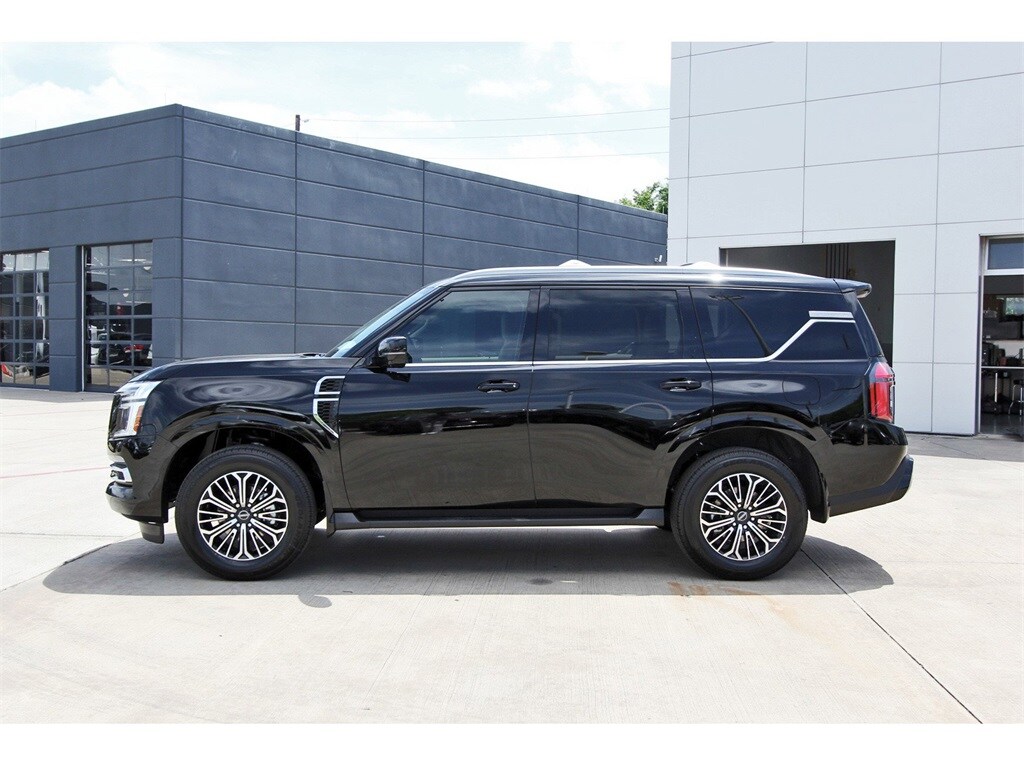 2025 Nissan Armada Platinum photo 3