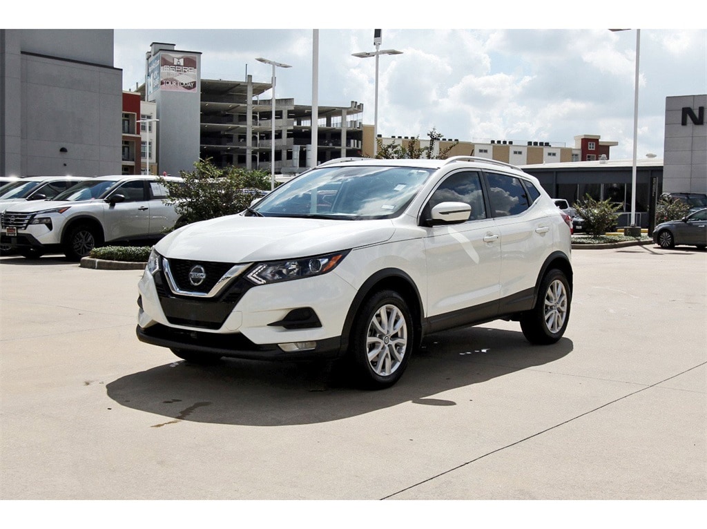 2022 Nissan Rogue Sport SV photo 2