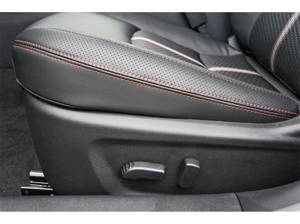 2025 Nissan Altima SR photo 27