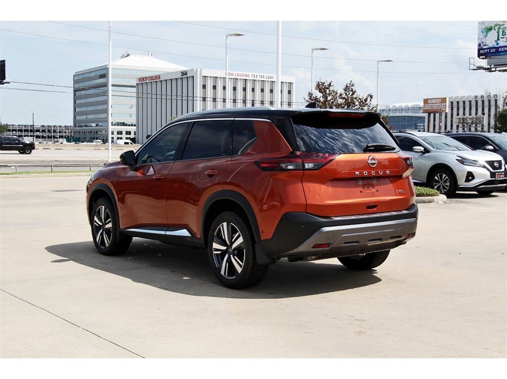 2023 Nissan Rogue SL photo 4