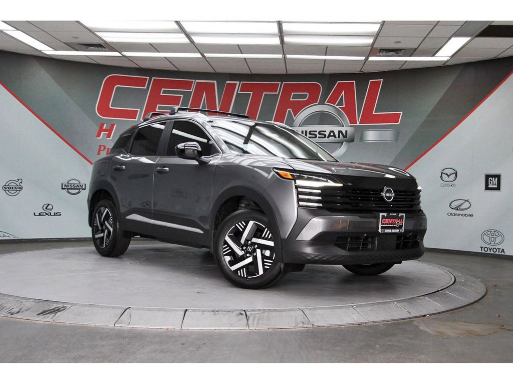 2026 Nissan Kicks 2.0 SV's photo