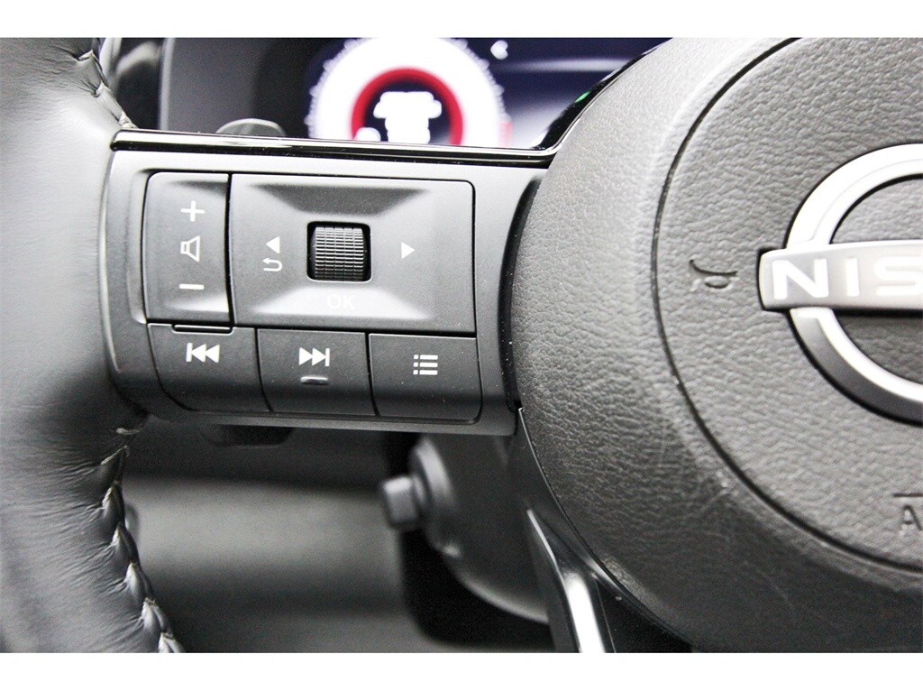 2024 Nissan Pathfinder Platinum - Photo 13